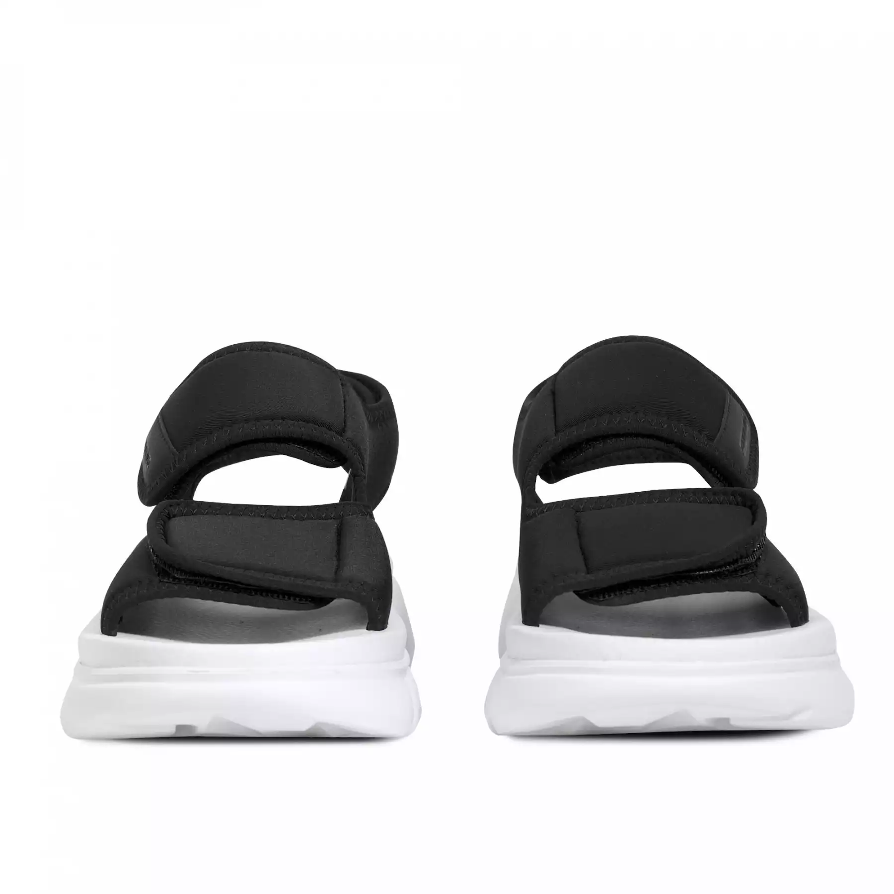 fessura-tank_low_white_black-sneakers-3.jpg