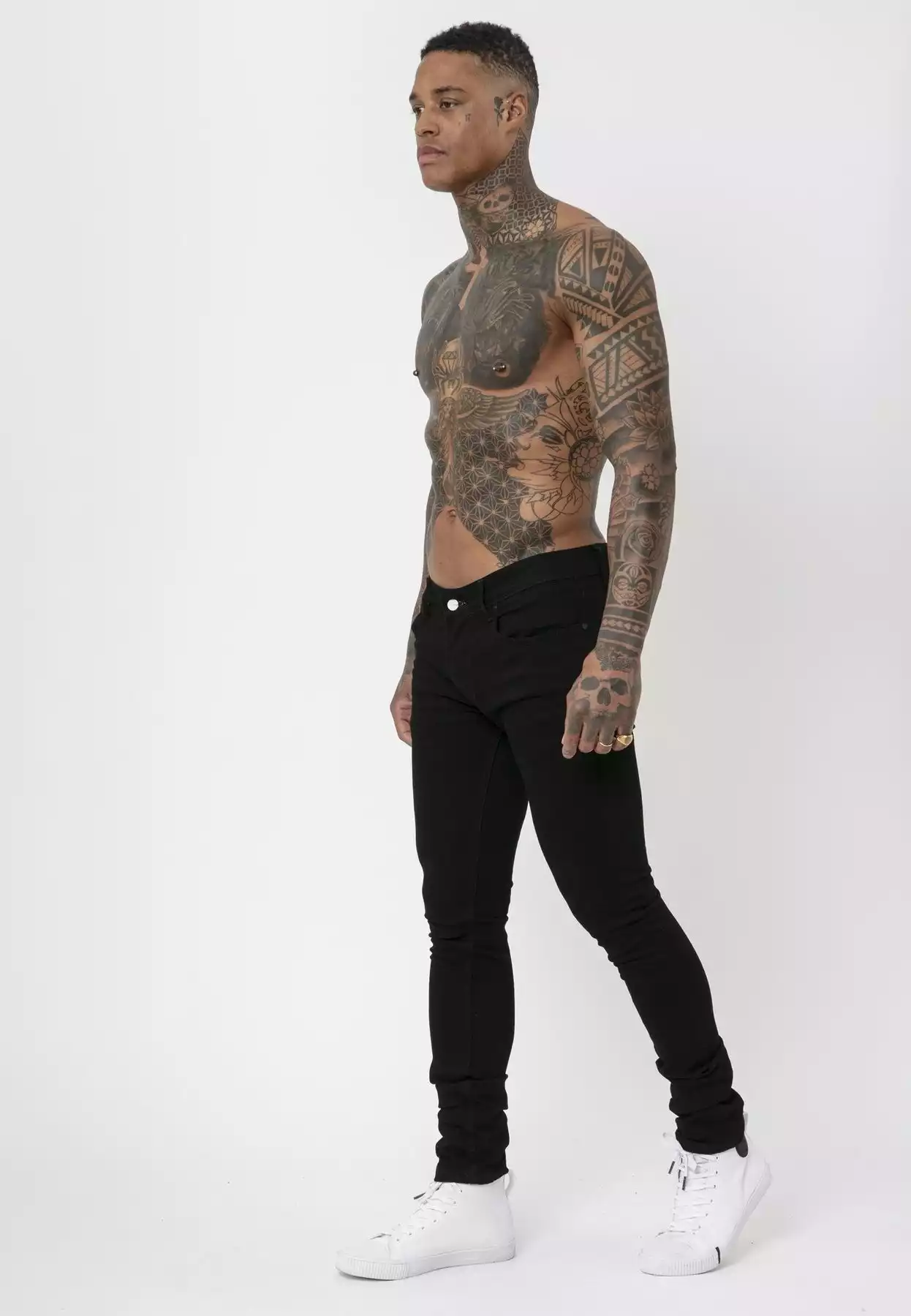 fmjjX6M2SW7szh1oHnbT_religion_hero_skinny_jeans_black_4__2_1246x1799.jpg