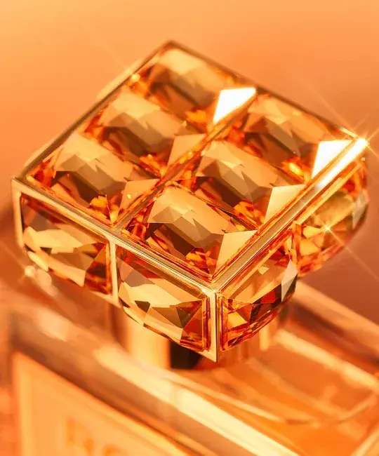isola-sol-fragrance-roja-parfums-885744_540x.webp