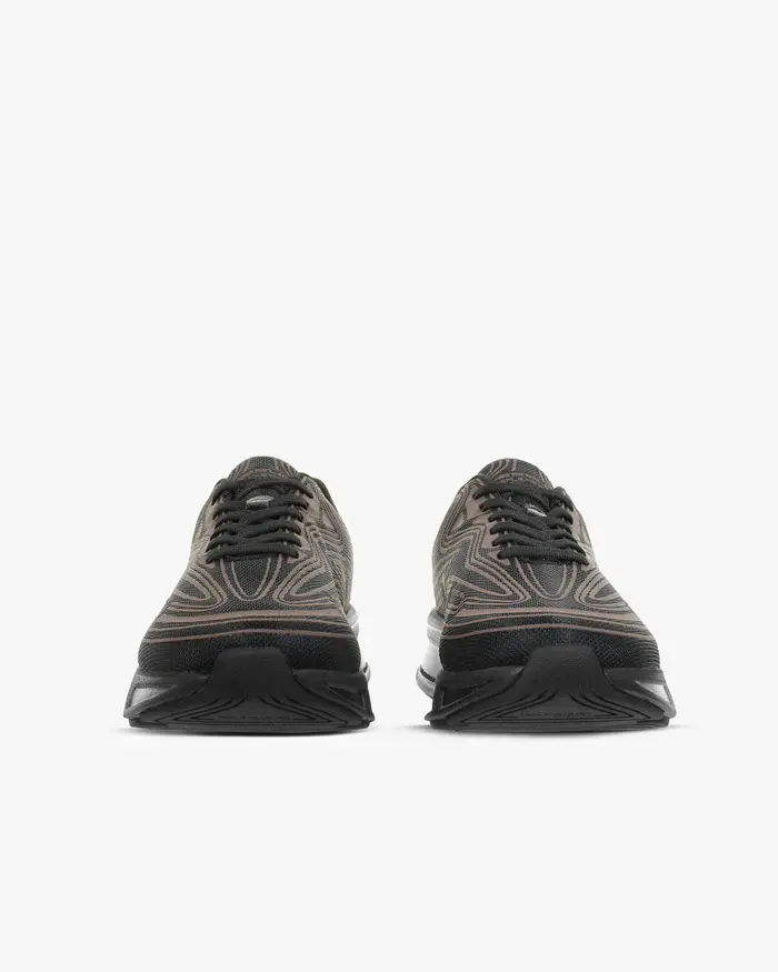 runflexblackbrown_4_700x.webp