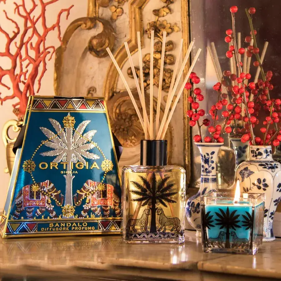 sandalo_diffuser_lifestyle_web.webp