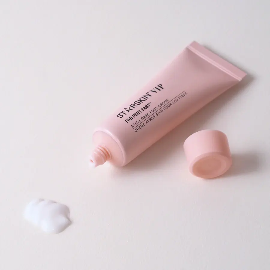 starskin_SST027_FFF_cream_tube_1080x1080_92c5ba35-a83a-45e3-bdf1-c34f39d624b0_900x.webp