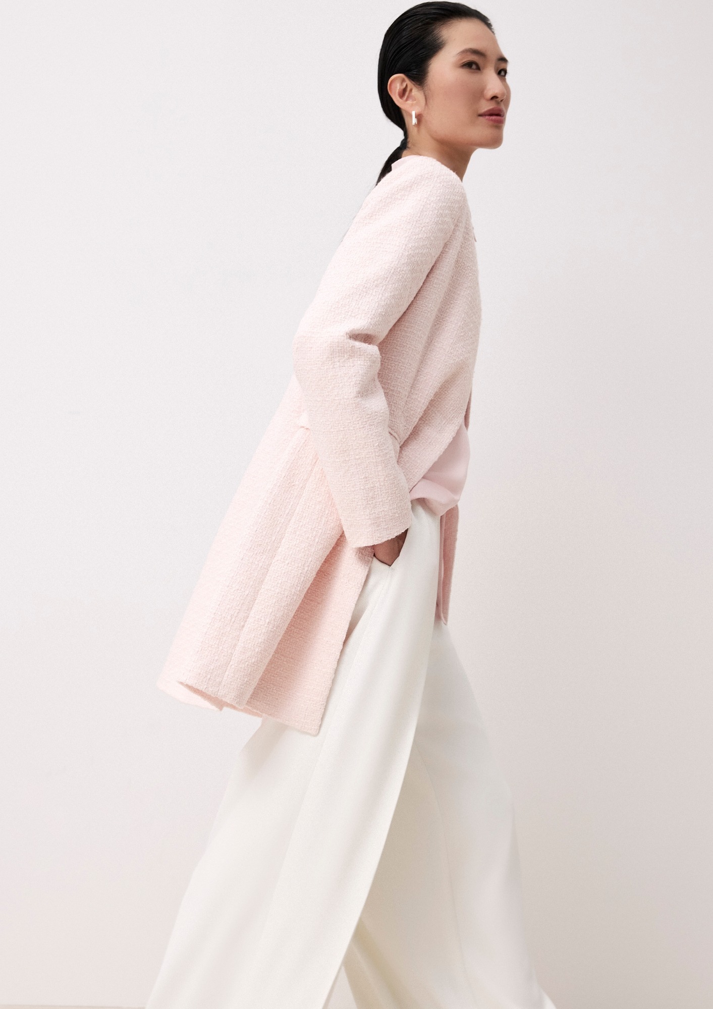 502_Comma_Outdoor_Look_18_5772.jpg